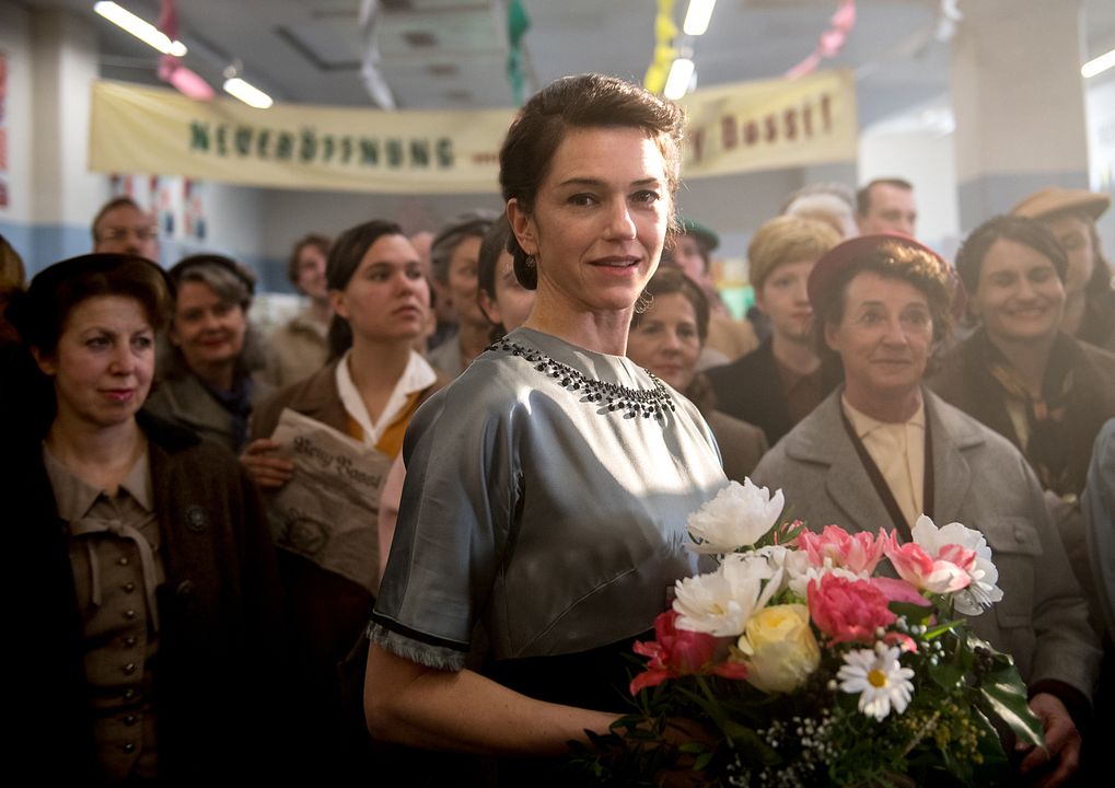 Hallo Betty : Bild Sarah Spale