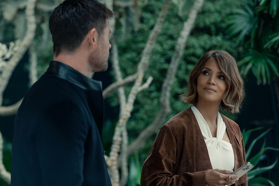 Crime 101 : Bild Halle Berry, Chris Hemsworth