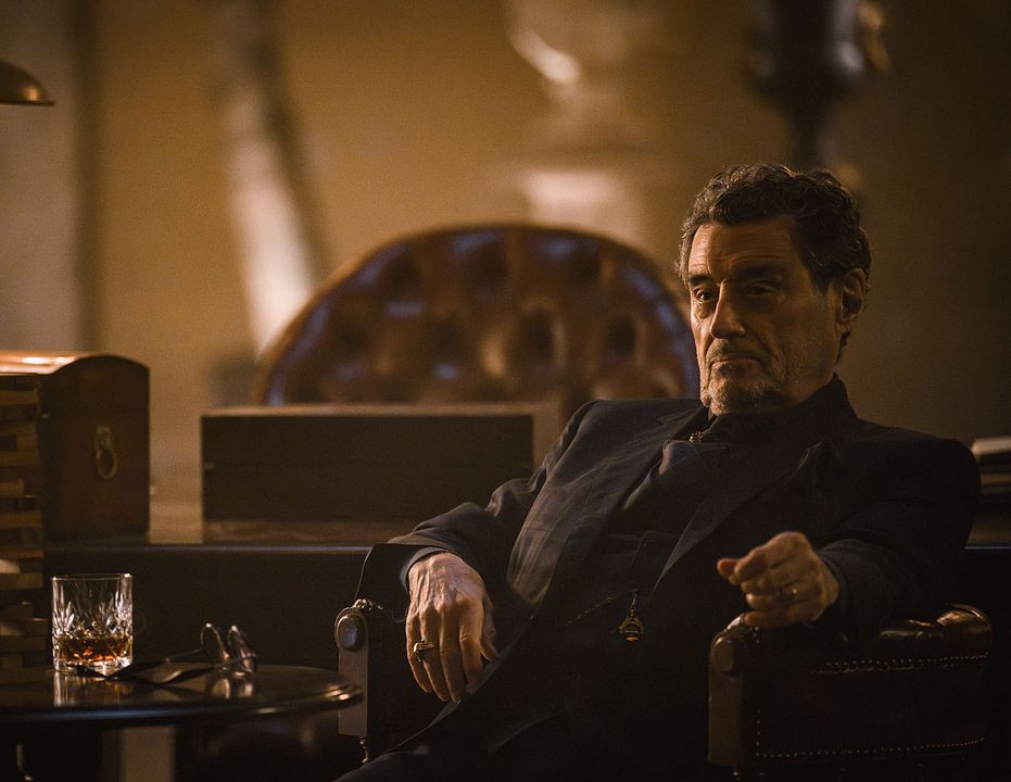 Deep Cover : Bild Ian McShane