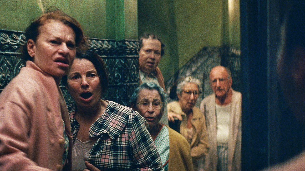 Marty Supreme : Bild Fran Drescher, Sandra Bernhard