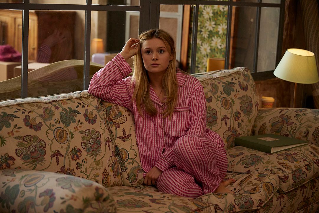 Love Me, Love Me : Bild Mia Jenkins