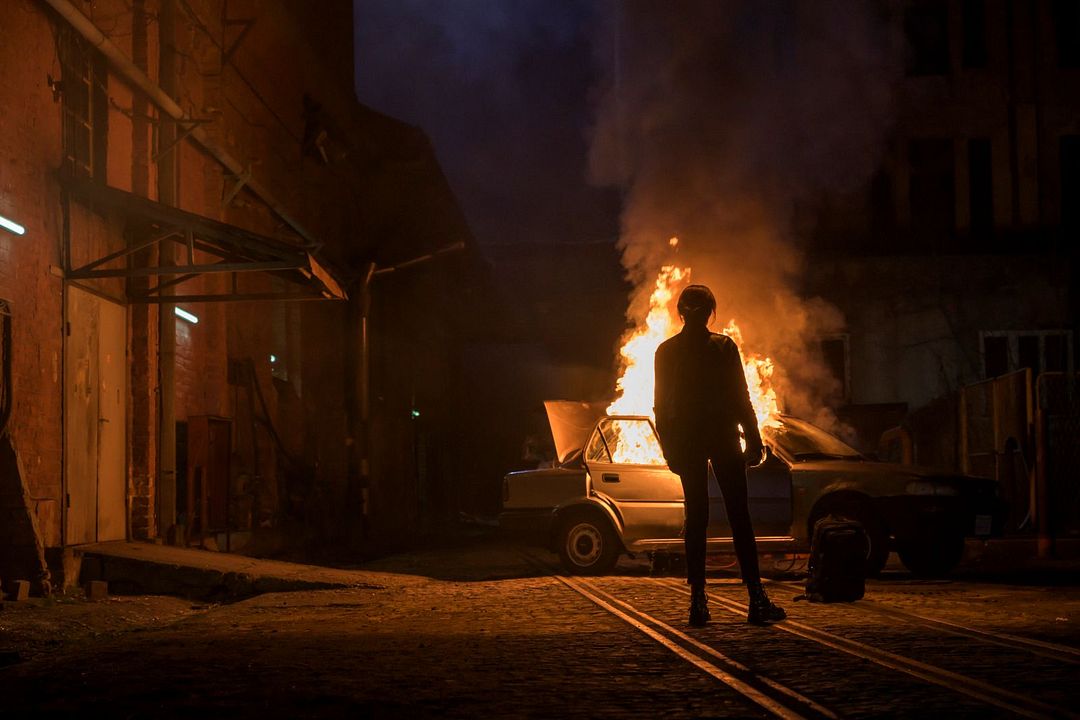 Misdirection: Rache sitzt tief : Bild Olga Kurylenko