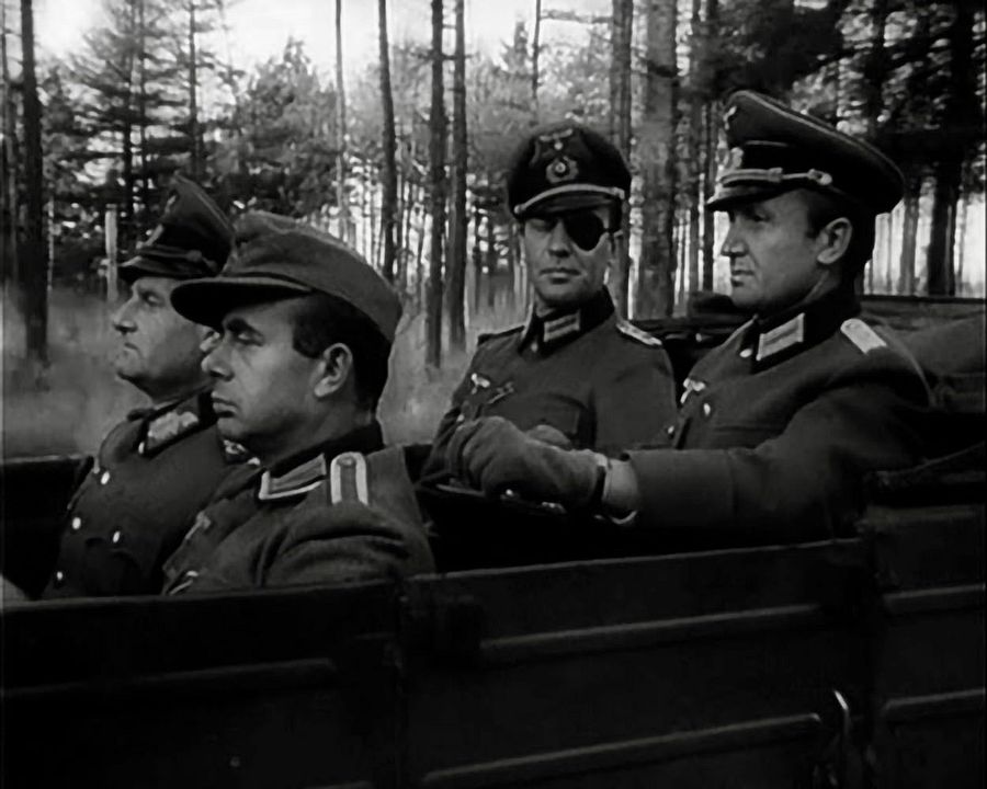 Claus Graf Stauffenberg - Porträt eines Attentäters : Bild Horst Naumann