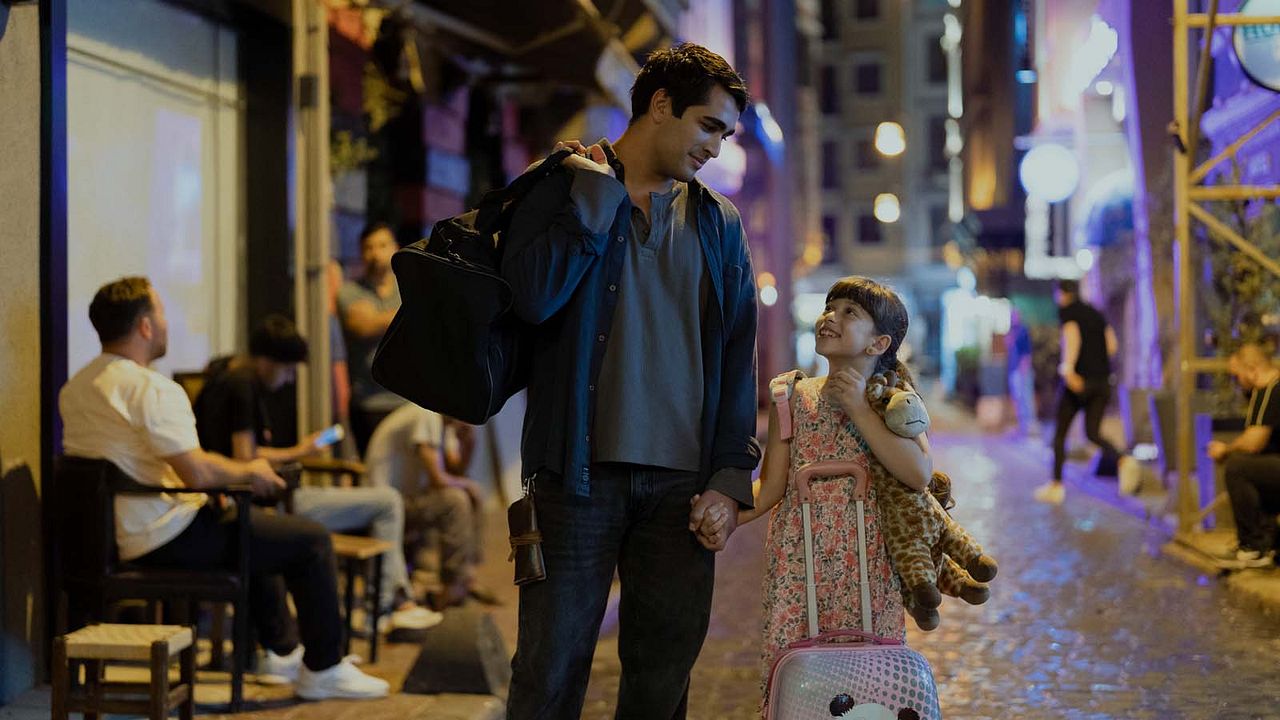 Metruk Adam – Der Verlassene Mann : Bild Ada Erma, Mert Ramazan Demir