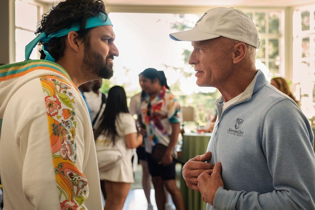 The Dink : Bild Ed Harris, Jake Johnson