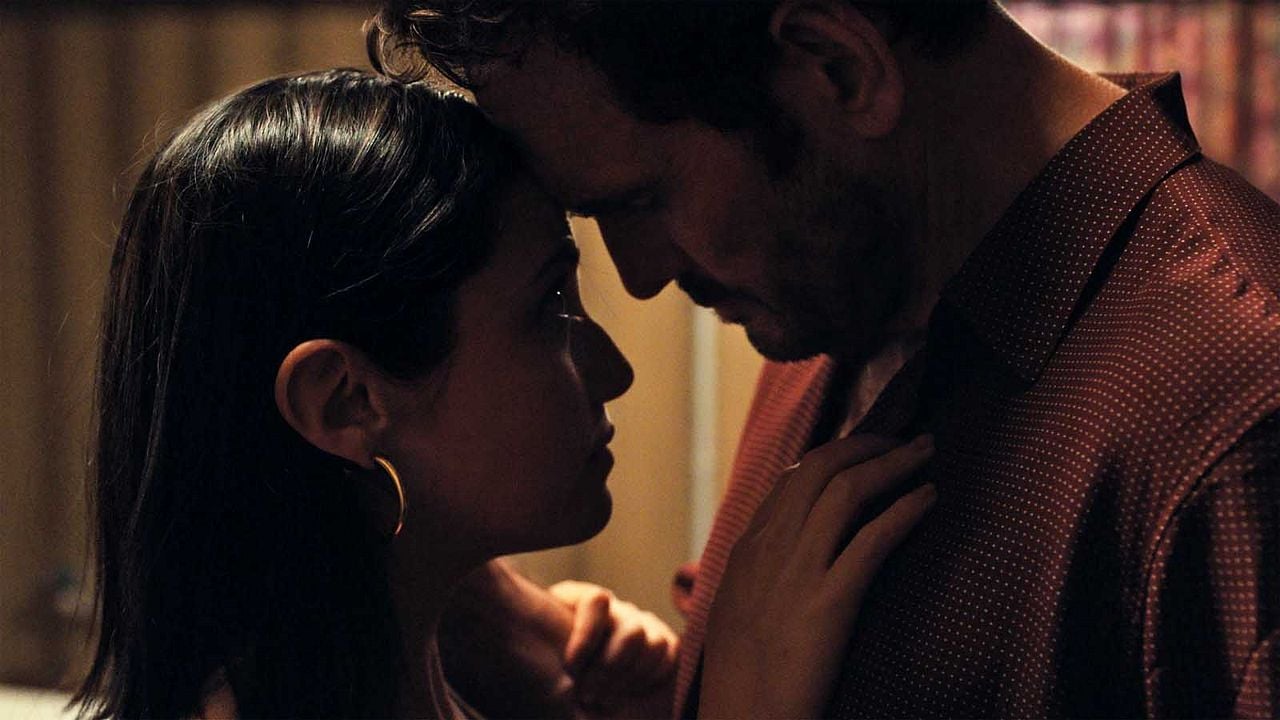 The Fence - Black Battles With Dogs : Bild Isaach de Bankolé, Mia McKenna-Bruce