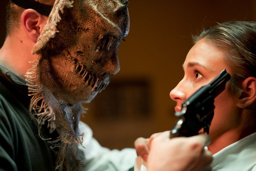 New Life : Bild Sophie Simnett