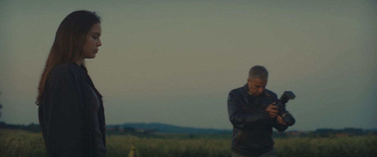 Vultures : Bild Sami Bouajila, Mallory Wanecque