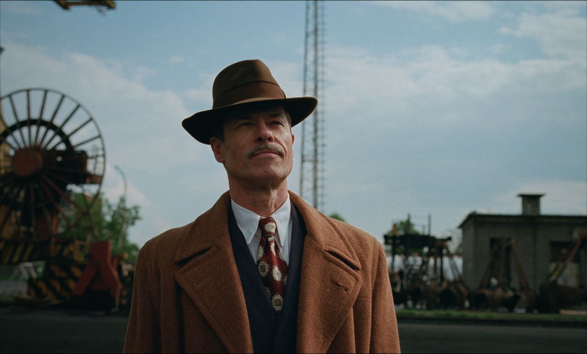 Der Brutalist : Bild Guy Pearce