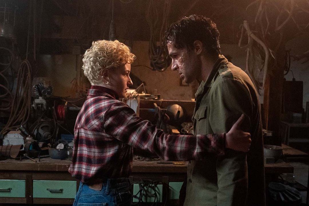 Wolf Man : Bild Julia Garner, Christopher Abbott