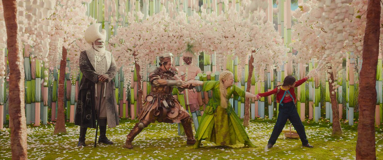 Der Wunderweltenbaum : Bild Dustin Demri-Burns, Billie Gadsdon, Nicola Coughlan, Nonso Anozie