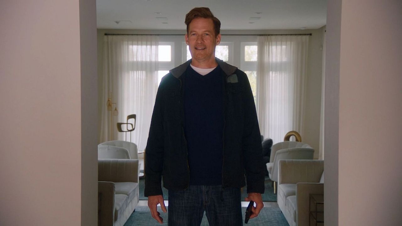 Sugar Baby – Pay To Play : Bild James Tupper