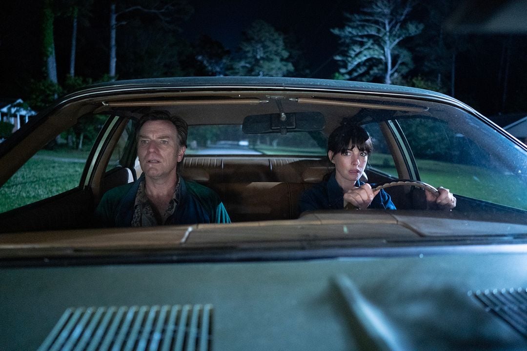 The End Of Oak Street : Bild Ewan McGregor, Anne Hathaway