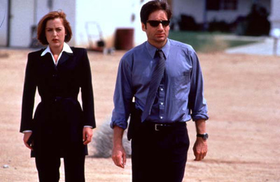 Akte X - Der Film : Bild David Duchovny, Gillian Anderson, Rob Bowman