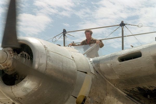 Der Flug des Phoenix : Bild Dennis Quaid