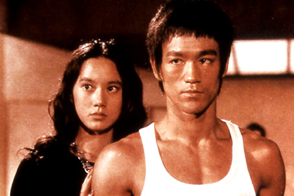 Die Todeskralle schlägt wieder zu : Bild Bruce Lee, Nora Miao, Chuck Norris