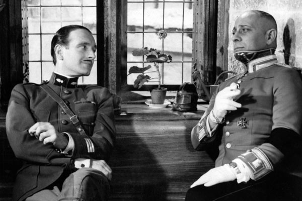 Bild zu Erich Von Stroheim - Die große Illusion : Bild Erich Von Stroheim,  Pierre Fresnay - FILMSTARTS.de
