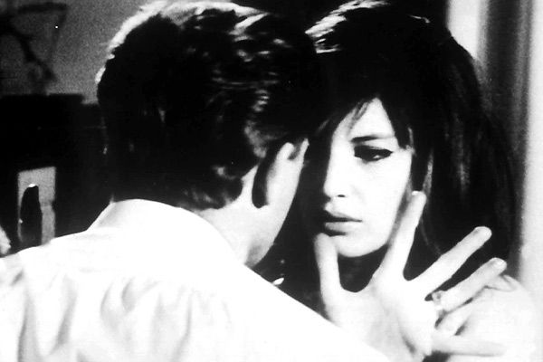 Die rote Wüste : Bild Monica Vitti, Michelangelo Antonioni