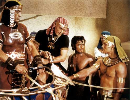 Die zehn Gebote : Bild Charlton Heston, John Derek, Yul Brynner, Cecil B. DeMille