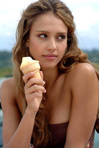 Der Glücksbringer : Bild Jessica Alba, Mark Helfrich