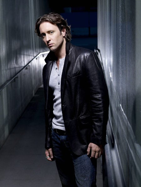 Bild Alex O'Loughlin