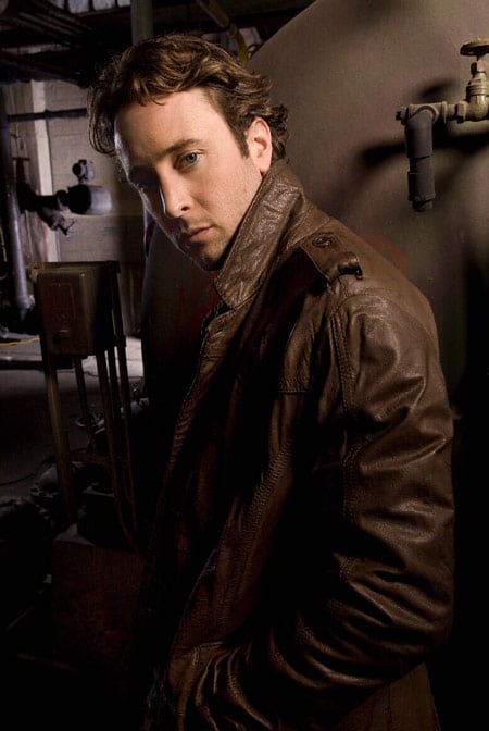 Bild Alex O'Loughlin