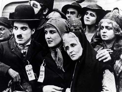 Der Einwanderer : Bild Edna Purviance, Charles Chaplin