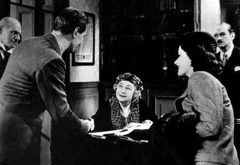 Eine Dame verschwindet : Bild Margaret Lockwood, Alfred Hitchcock, Michael Redgrave, Dame May Whitty