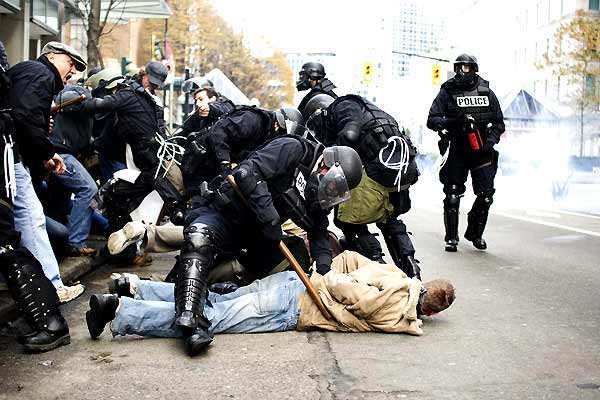 Battle in Seattle : Bild Stuart Townsend
