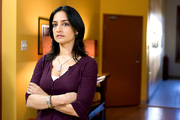 Traitor : Bild Jeffrey Nachmanoff, Archie Panjabi