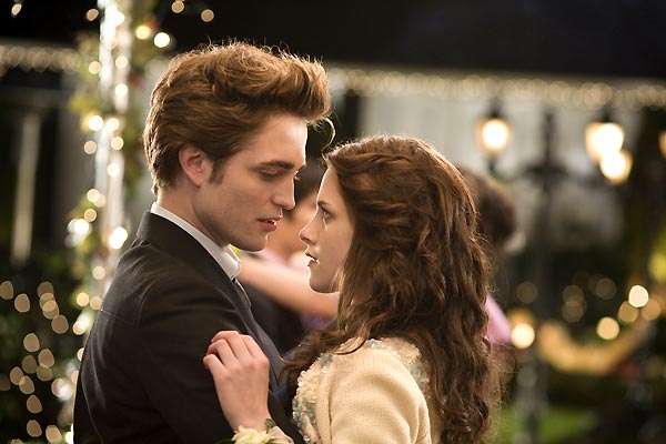 Twilight - Biss zum Morgengrauen : Bild Stephenie Meyer, Catherine Hardwicke, Kristen Stewart, Robert Pattinson