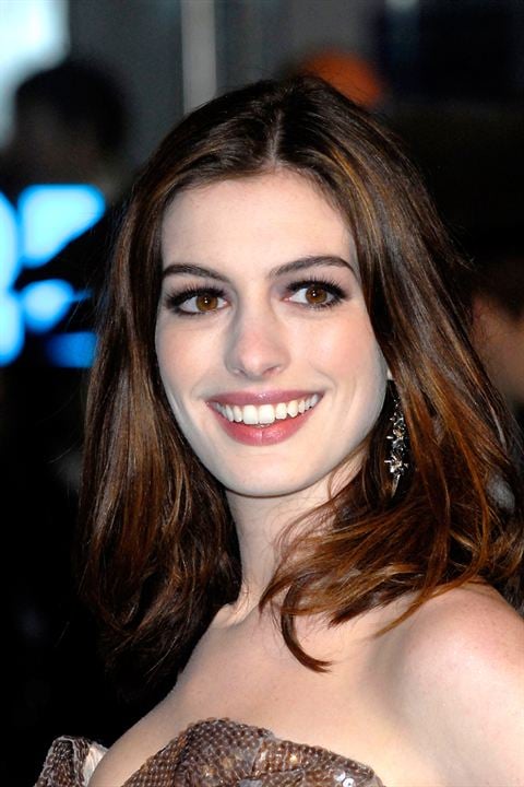 Alice im Wunderland : Bild Anne Hathaway