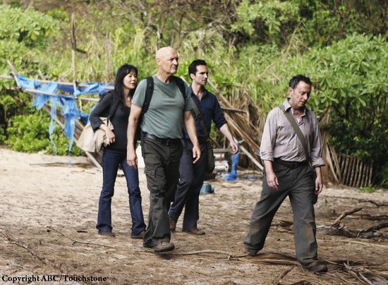 Bild Yunjin Kim, Terry O'Quinn, Nestor Carbonell, Michael Emerson