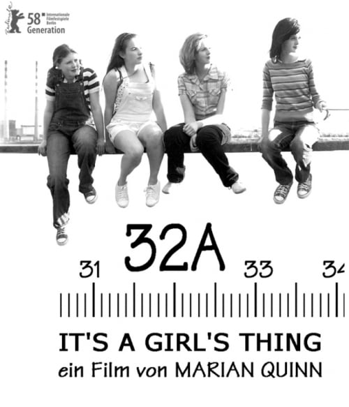 32 A - It's A Girl Thing : Kinoposter