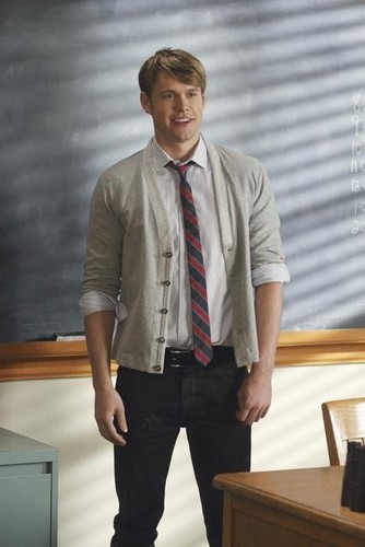 The Middle : Bild Chord Overstreet