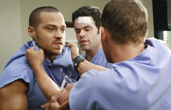 Bild Jesse Williams, Robert Baker, Justin Chambers (I)