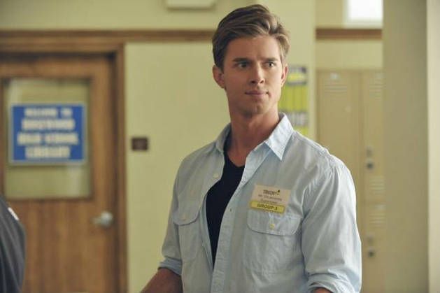 Pretty Little Liars : Bild Drew Van Acker