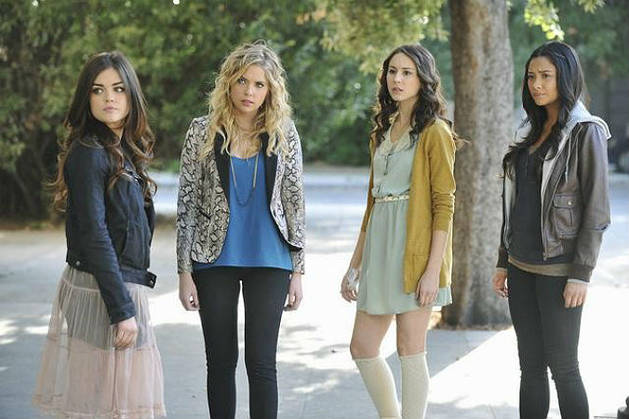 Pretty Little Liars : Bild Ashley Benson, Troian Bellisario, Lucy Hale, Shay Mitchell