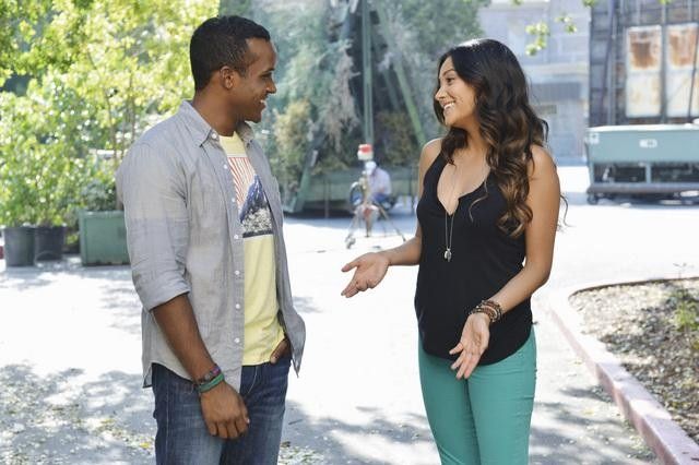 Pretty Little Liars : Bild Shay Mitchell, Sterling Sulieman