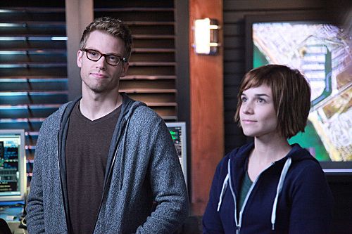 Navy CIS: L.A. : Bild Renee Felice Smith, Barrett Foa