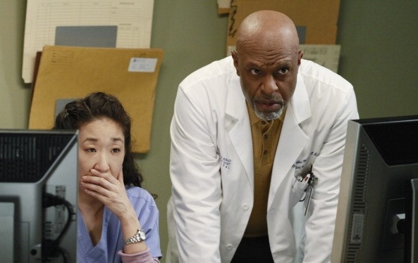 Grey's Anatomy - Die jungen Ärzte : Bild James Pickens Jr., Sandra Oh