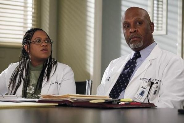 Grey's Anatomy - Die jungen Ärzte : Bild Chandra Wilson, James Pickens Jr.