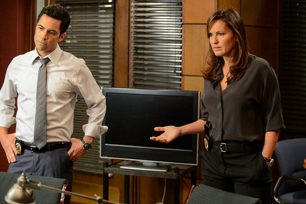 Law & Order: Special Victims Unit : Bild Danny Pino, Mariska Hargitay