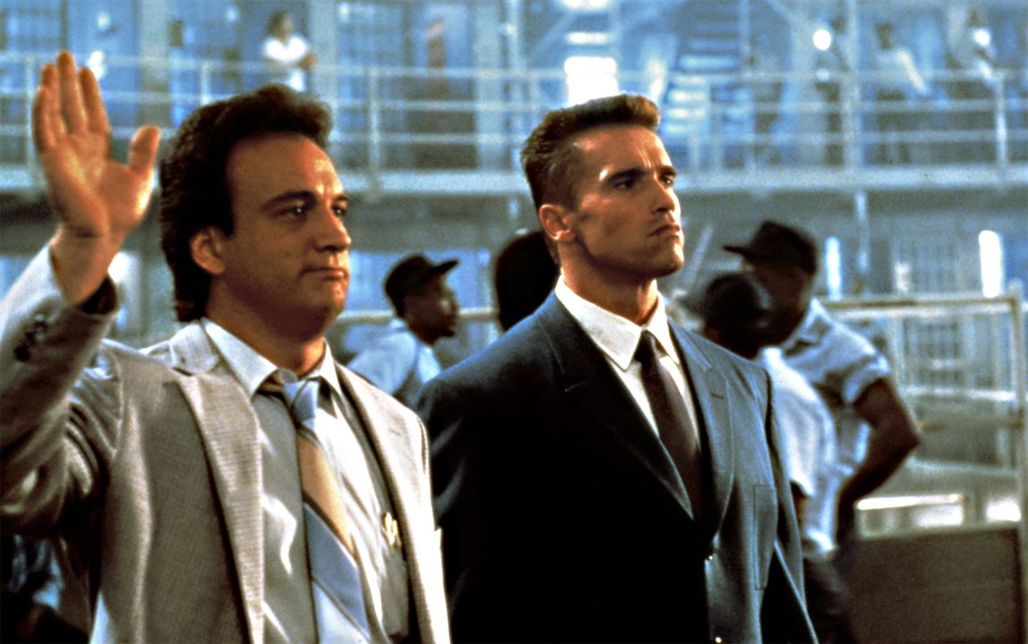 Red Heat : Bild Peter Boyle, Arnold Schwarzenegger, James Belushi