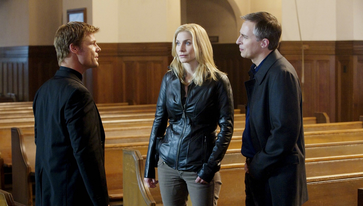 Bild Joel Gretsch, Elizabeth Mitchell, Jonathan Walker (II)