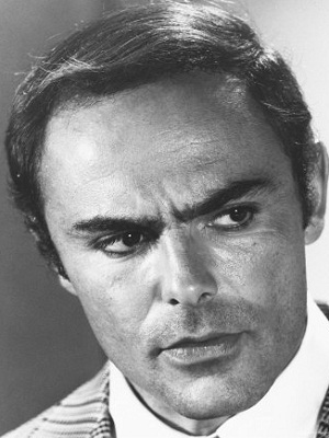 Kinoposter John Saxon