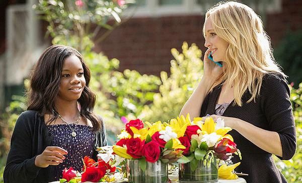 Vampire Diaries : Bild Candice King, Gabrielle Douglas