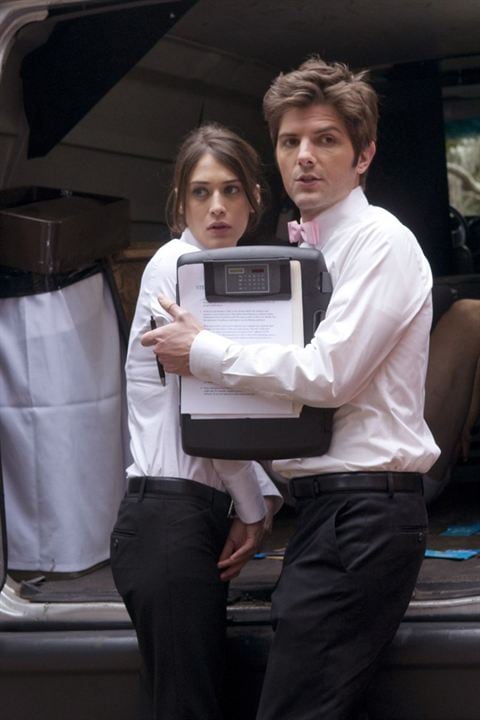 Bild Lizzy Caplan, Adam Scott