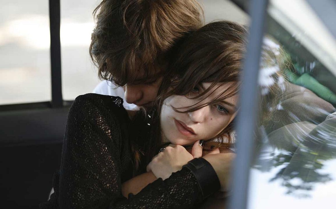 Des filles en noir : Bild Léa Tissier