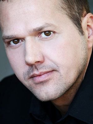 Kinoposter Emni Blakcori